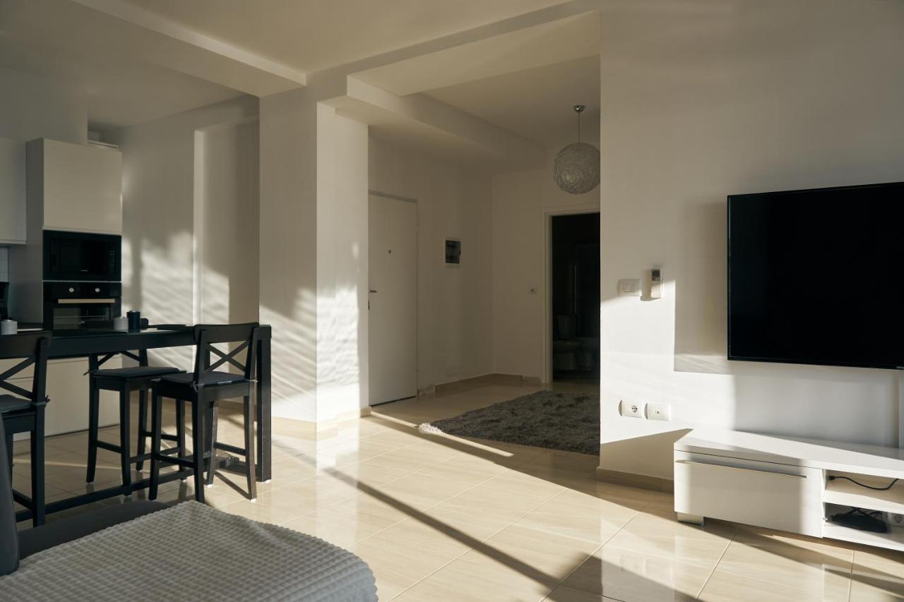 The Garrison Apartment Саранда Экстерьер фото
